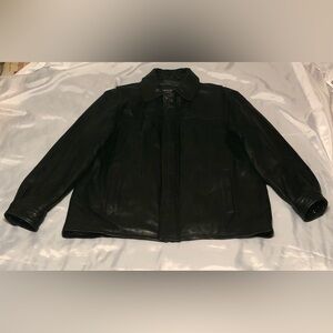 Wilsons Leather 100% Authentic Mens Jacket XL